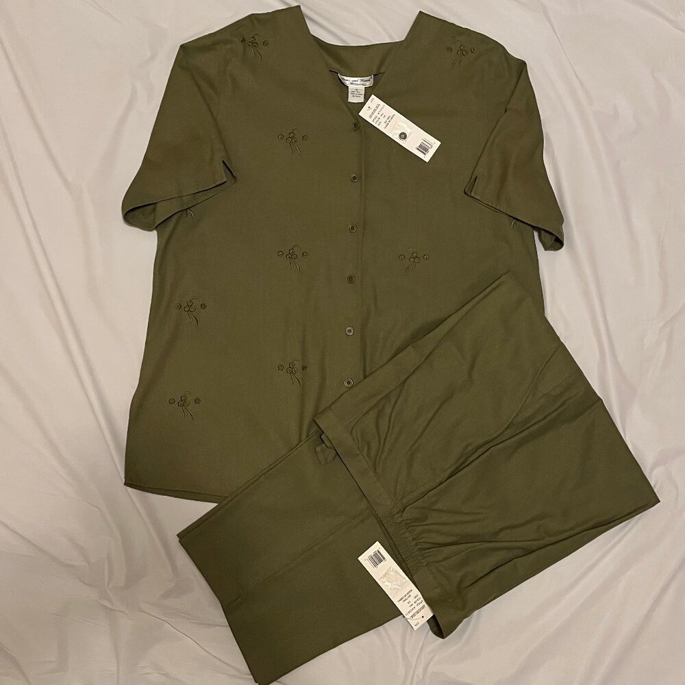 Anna and Frank 100% Silk Pantsuit - NEW with Tags - Size 1X